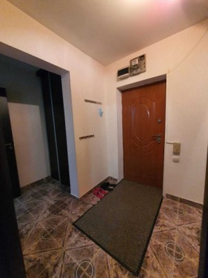 Poza Vand apartament 2 camere in Bucuresti , Drumul Taberei Favorit Metrou 79000 EUR