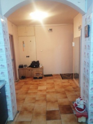Poza Vand apartament 4 camere in Bucuresti , Crangasi Ceahlau 114500 EUR