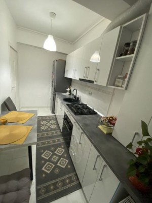 Poza Vand apartament 3 camere in Bucuresti , Drumul Taberei PLAZA MALL 144900 EUR