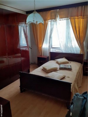 Poza Vand apartament 4 camere in Bucuresti , Drumul Taberei Valea Ialomitei 93000 EUR
